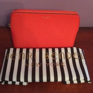 Henri Bendel West 57th Cosmetic Case